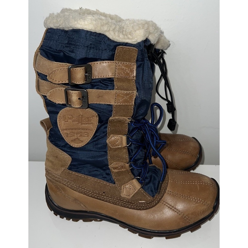 Pajar Waterproof Winter Boots in Women's Size 8.5 Leather Boots(15/b6)